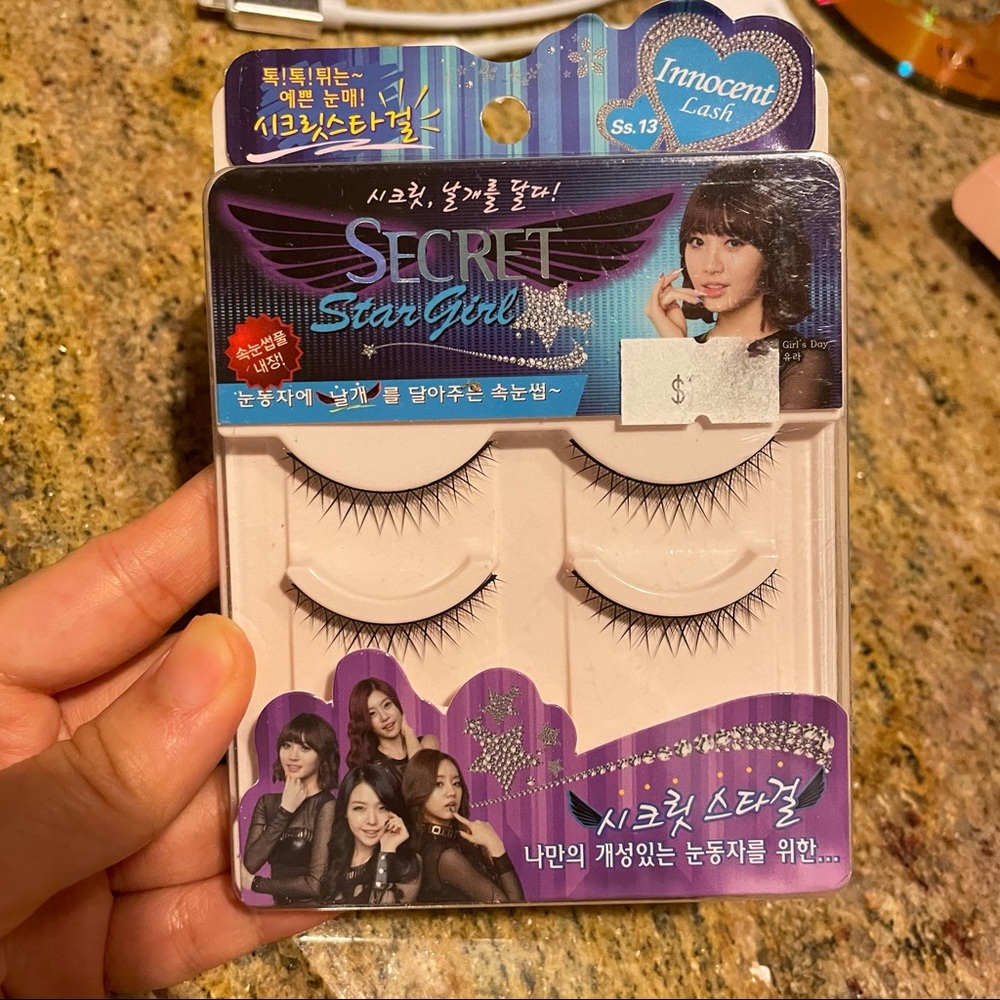 BNIB/NWT Korean Kpop Strip Faux Eyelash Lashes